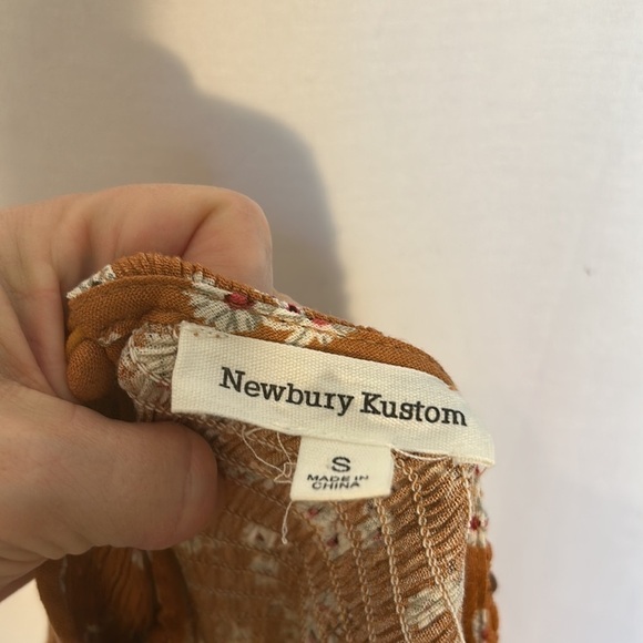 NEWBURY Kustom Floral Flouncy Dress Smocked at top tiered at bottom - Picture 3 of 3